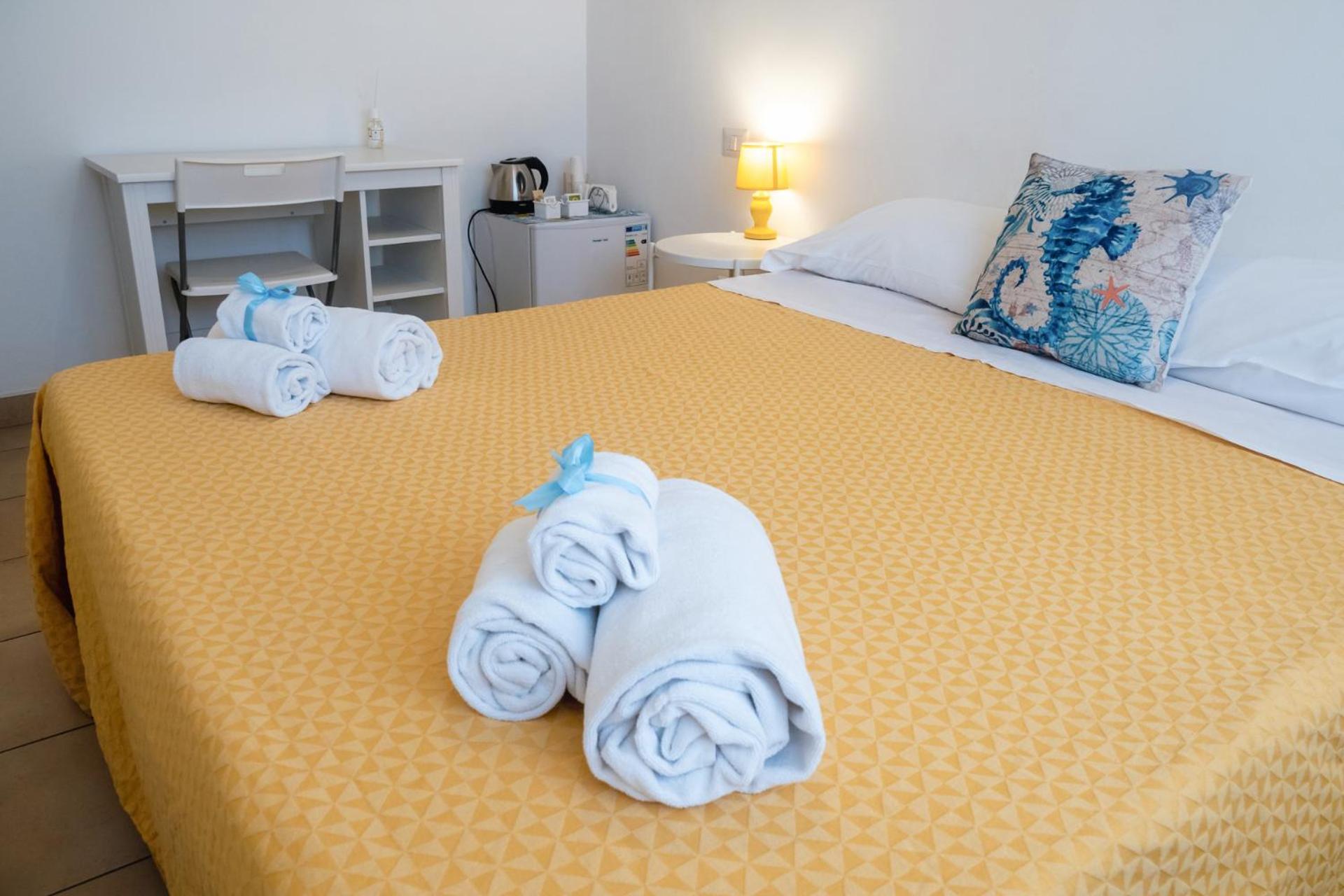 Hippocampus B&B Giardini Naxos Exterior photo